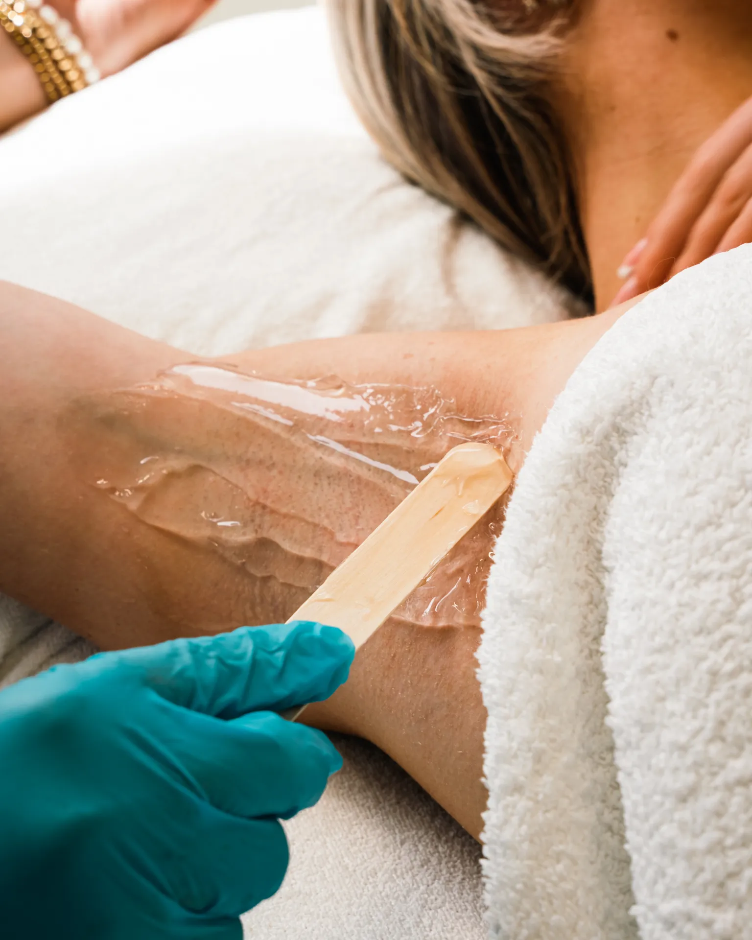 Laserontharing benen & voeten — Totalcare Laserclinic Goes