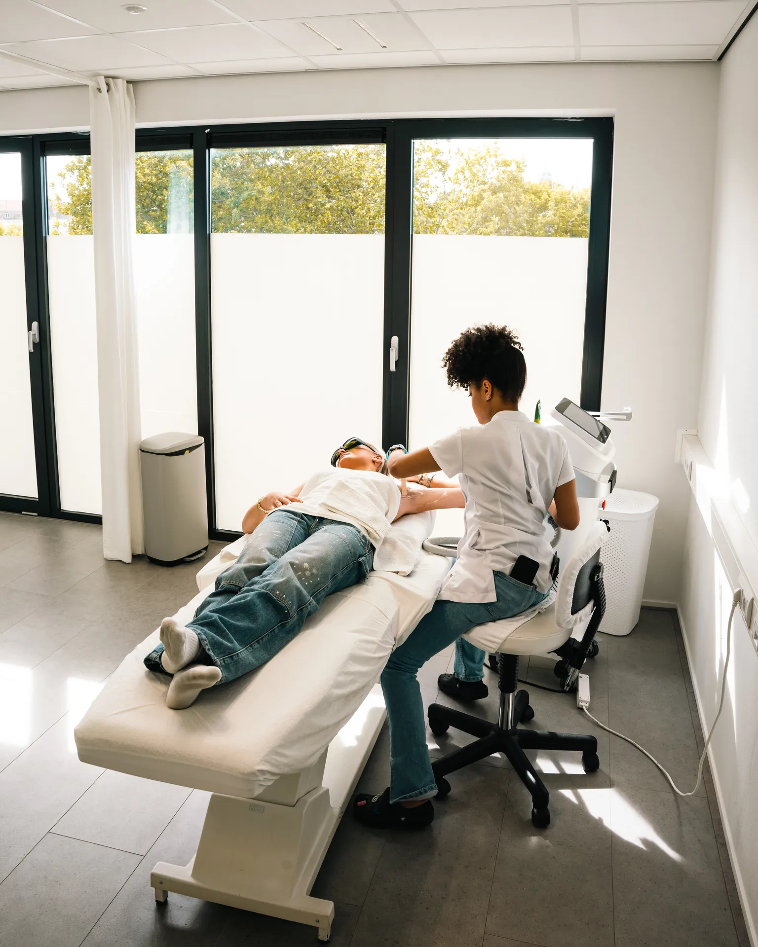 Laserontharing bovenlichaam — Totalcare Laserclinic Goes